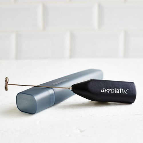 Handheld battery-operated premium Milk Frother To-Go - Aerolatte