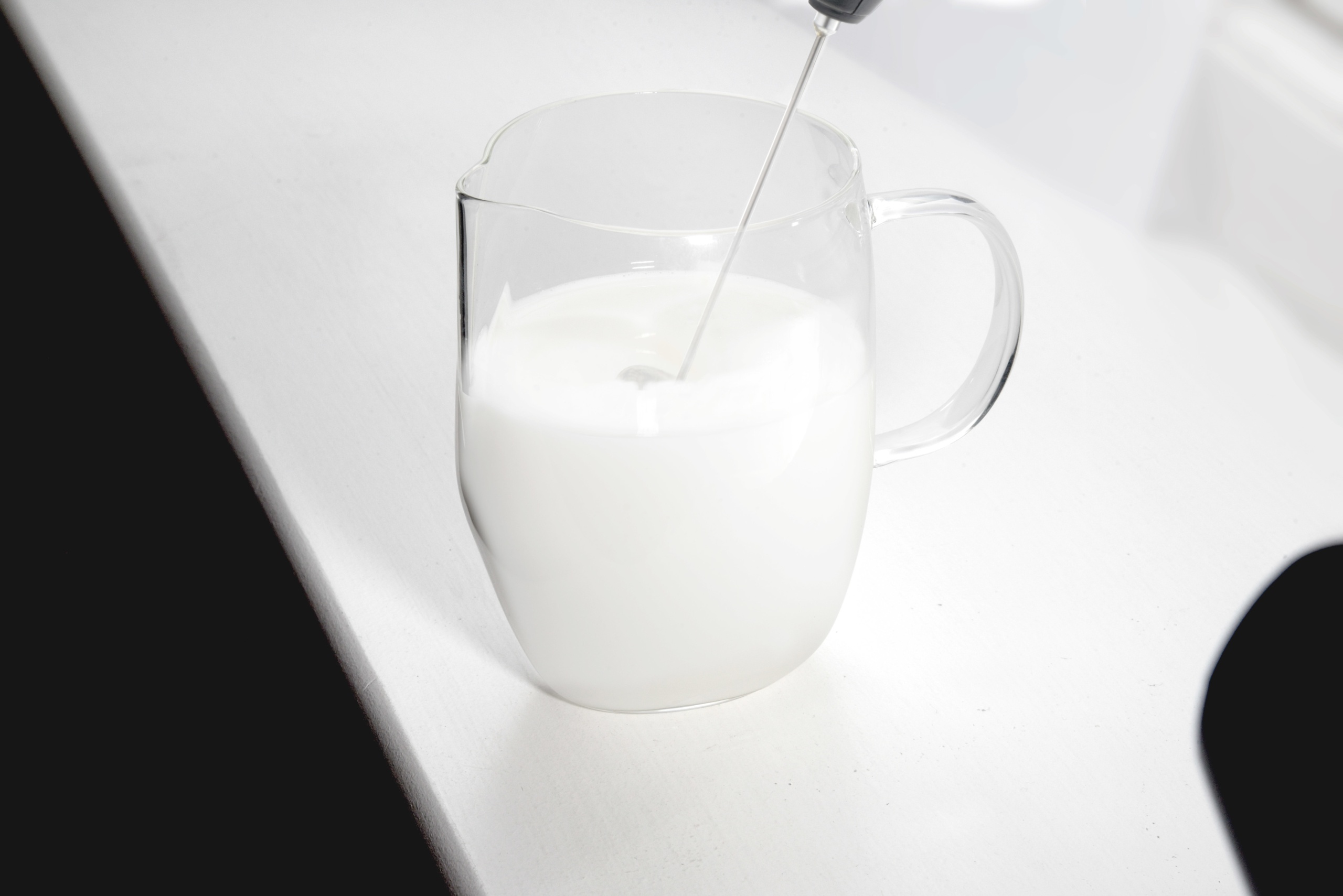 aerolatte Glass Milk Frothing Jug Maximum Froth, Minimum Effort!